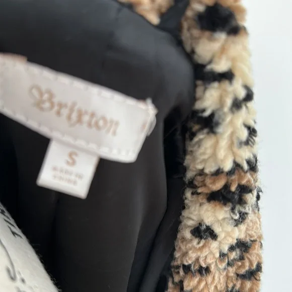 Brixton Bern Coat - Picture 8 of 10